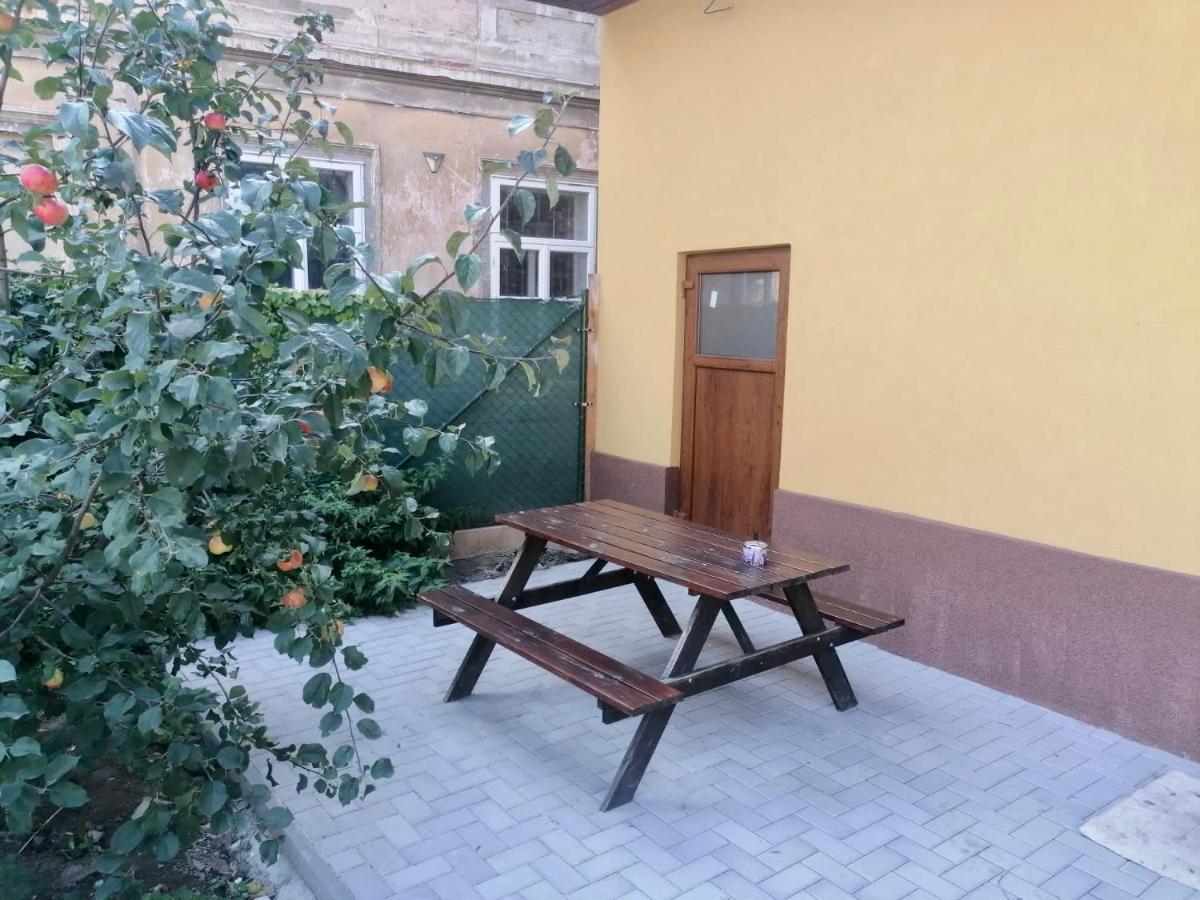 Apartmany Statek Bezdedice Hostomice エクステリア 写真