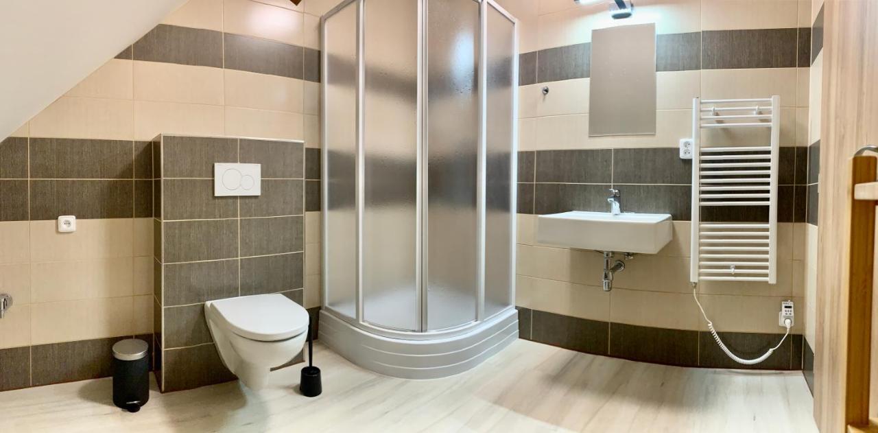 Apartmany Statek Bezdedice Hostomice エクステリア 写真